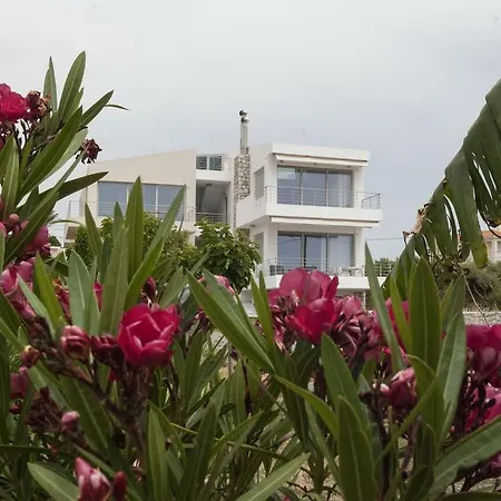 Apartment Ilios H&e House