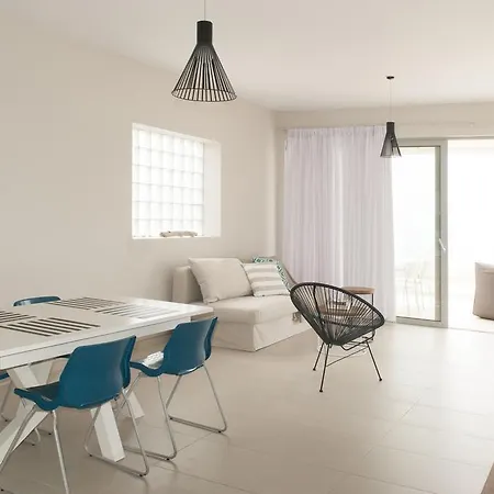 Ilios H&e House Apartment